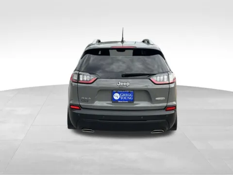 More photos of 2021 Jeep Cherokee Latitude Lux at Gregg Young Chevrolet of Omaha, NE