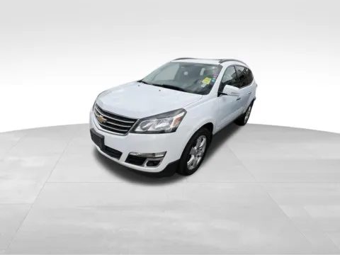 More photos of 2016 Chevrolet Traverse LT at Gregg Young Chevrolet of Omaha, NE