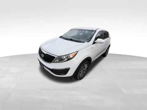 More photos of 2016 Kia Sportage LX at Gregg Young Chevrolet of Omaha, NE