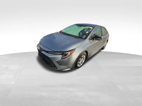 More photos of 2021 Toyota Corolla LE at Gregg Young Chevrolet of Omaha, NE