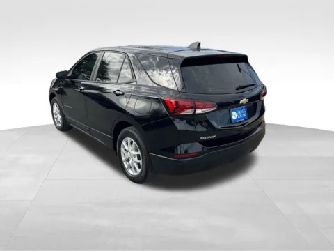More photos of 2024 Chevrolet Equinox LS at Gregg Young Chevrolet of Omaha, NE