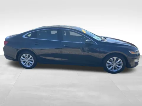 More photos of 2023 Chevrolet Malibu LT at Gregg Young Chevrolet of Omaha, NE