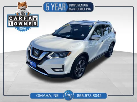 White 2017 Nissan Rogue SL for sale in Omaha, NE