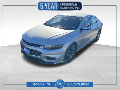 Silver 2018 Chevrolet Malibu LT for sale in Omaha, NE