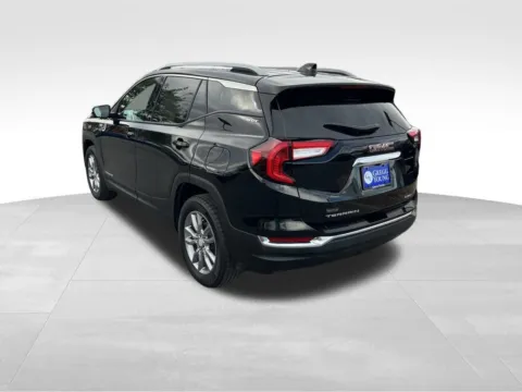 More photos of 2024 GMC Terrain SLT at Gregg Young Chevrolet - Omaha, NE