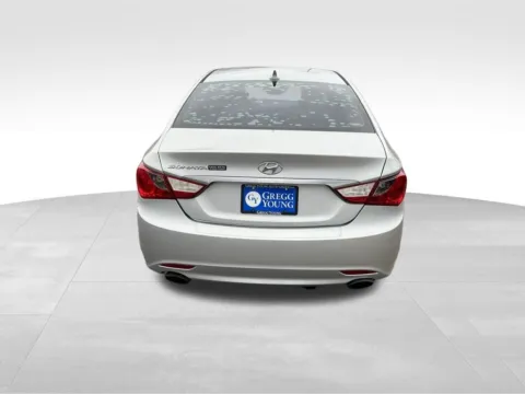 More photos of 2011 Hyundai Sonata SE at Gregg Young Chevrolet - Omaha, NE