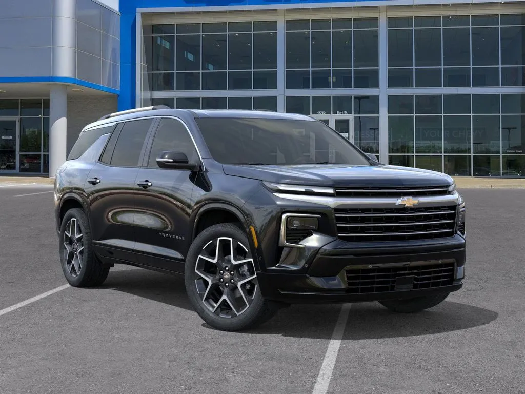 2026 Chevrolet Traverse High Country photo 3