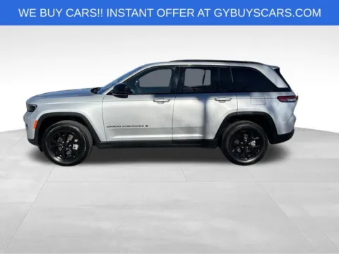 Another view of 2024 Jeep Grand Cherokee Altitude for sale in Omaha, NE at Gregg Young Chevrolet - Omaha