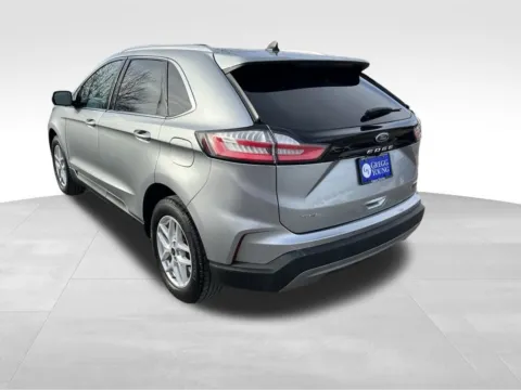 More photos of 2024 Ford Edge SEL at Gregg Young Chevrolet - Omaha, NE