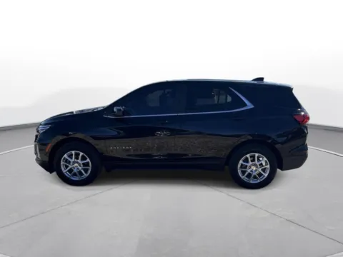 Photos of 2022 Chevrolet Equinox LT for sale in Omaha, NE at Gregg Young Chevrolet - Omaha
