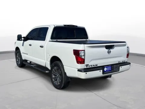 Another view of 2018 Nissan Titan SL for sale in Omaha, NE at Gregg Young Chevrolet - Omaha