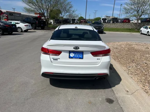 More photos of 2016 Kia Optima EX at Gregg Young Chevrolet of Omaha, NE