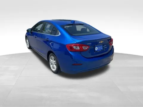 More photos of 2017 Chevrolet Cruze LT at Gregg Young Chevrolet of Omaha, NE