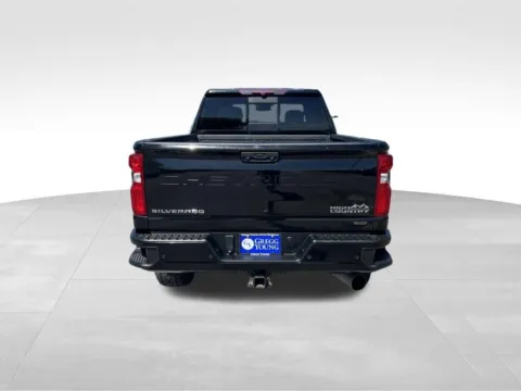 More photos of 2023 Chevrolet Silverado 2500 HD High Country at Gregg Young Chevrolet of Omaha, NE