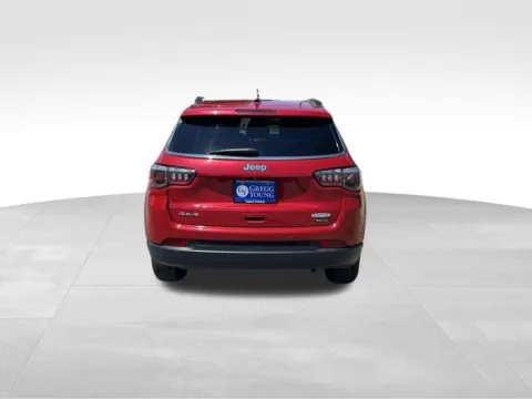 More photos of 2019 Jeep Compass Latitude at Gregg Young Chevrolet of Omaha, NE