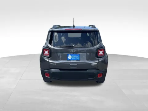 More photos of 2020 Jeep Renegade Latitude at Gregg Young Chevrolet of Omaha, NE