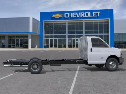More photos of 2026 Chevrolet Express 3500 Work Van at Gregg Young Chevrolet of Omaha, NE