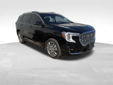 More photos of 2022 GMC Terrain Denali at Gregg Young Chevrolet of Omaha, NE