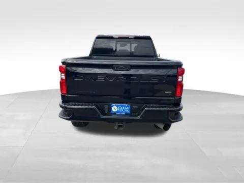 More photos of 2022 Chevrolet Silverado 2500 HD LTZ at Gregg Young Chevrolet of Omaha, NE