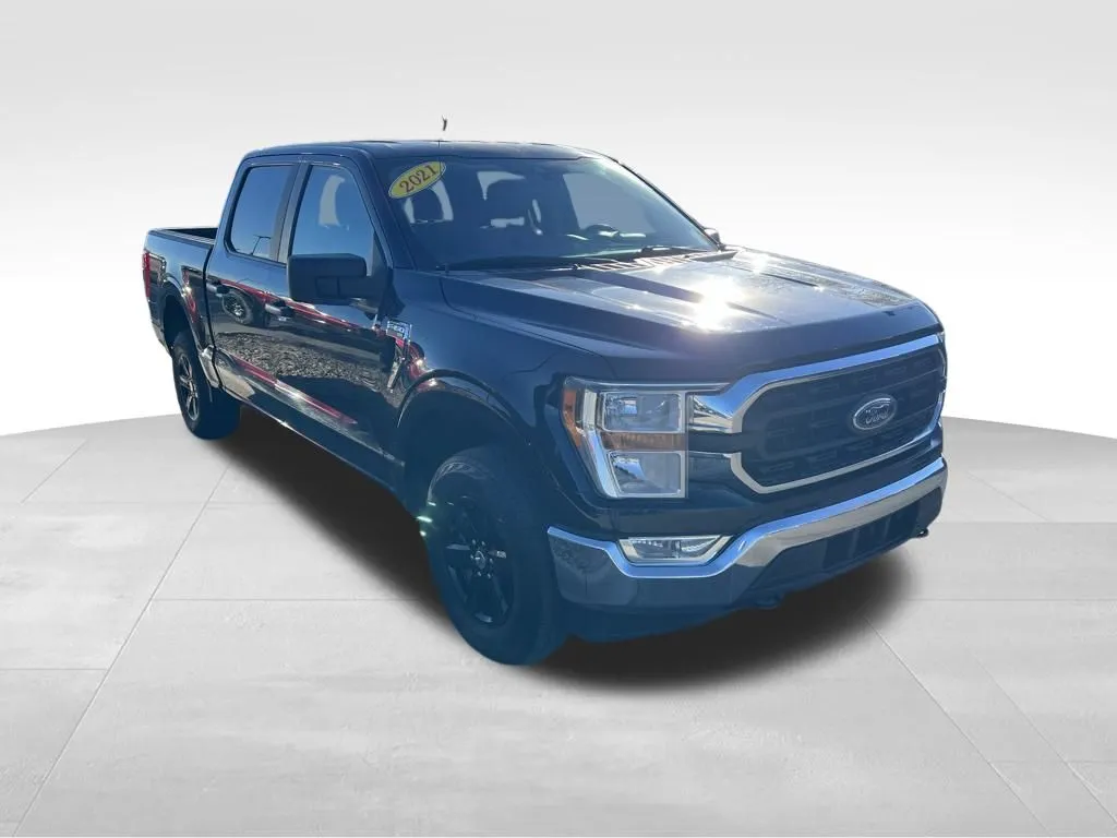 2021 Ford F-150 XLT photo 4