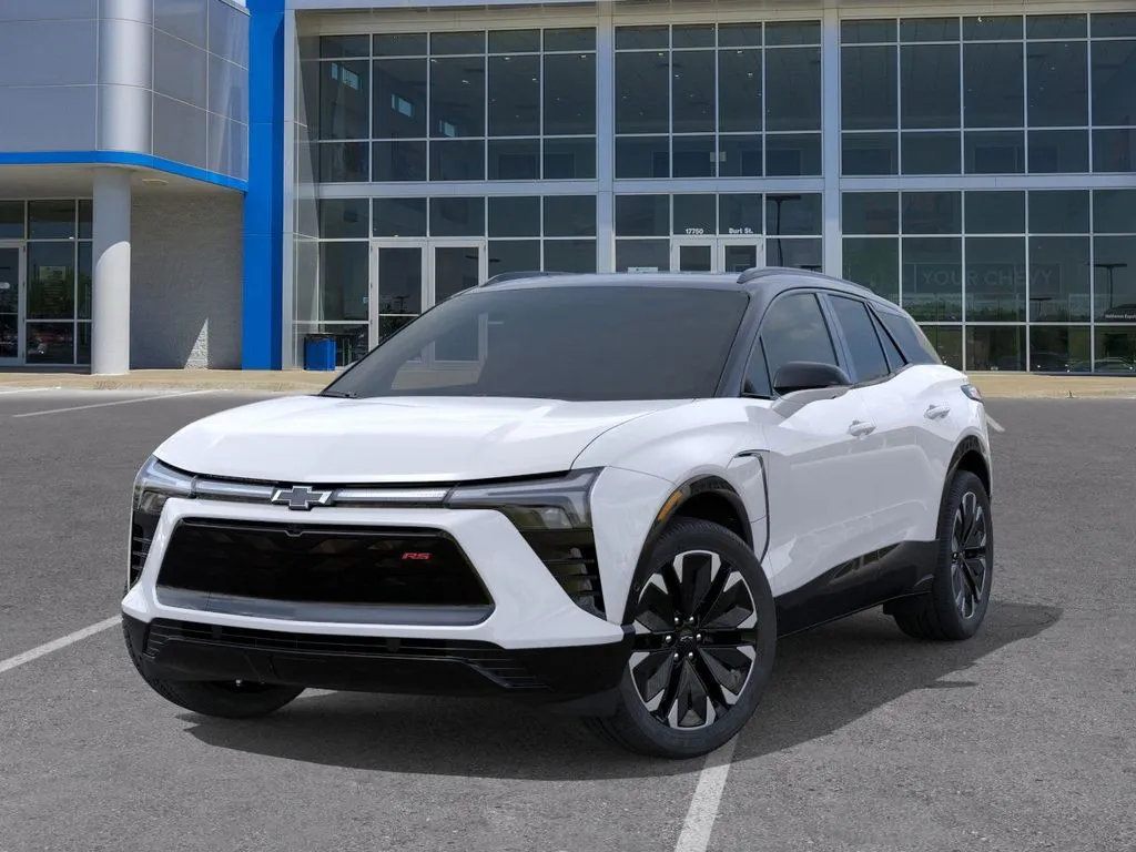 2026 Chevrolet Blazer EV RS photo 2