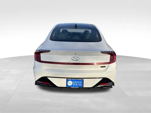 More photos of 2022 Hyundai Sonata SEL Plus at Gregg Young Chevrolet - Omaha, NE