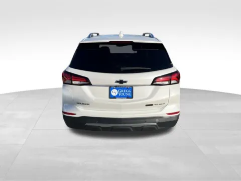 More photos of 2022 Chevrolet Equinox Premier at Gregg Young Chevrolet - Omaha, NE