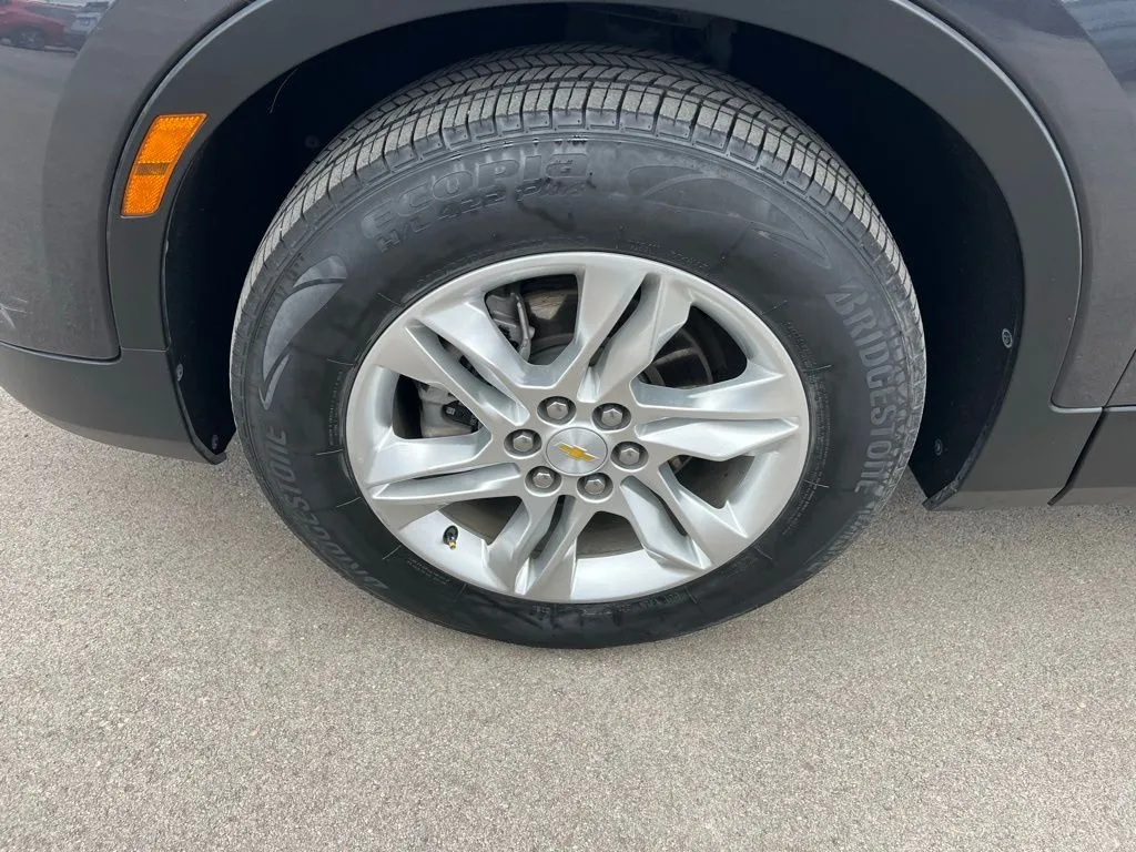 2021 Chevrolet Blazer 2LT photo 4