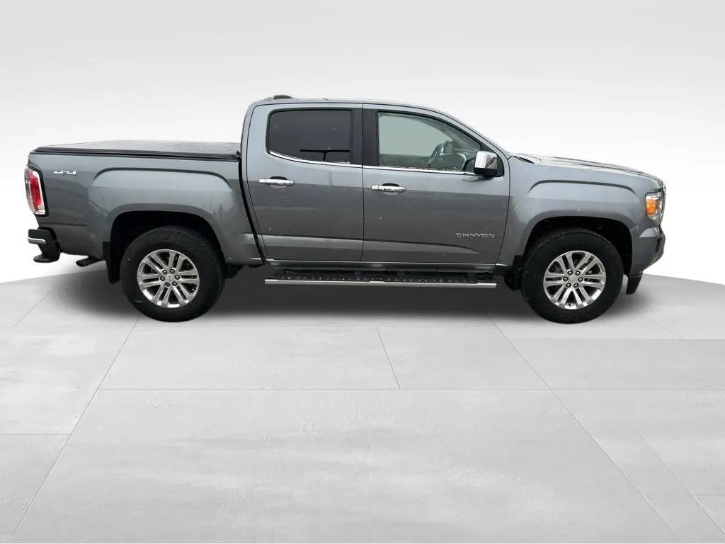 2018 Gmc Canyon SLT photo 3