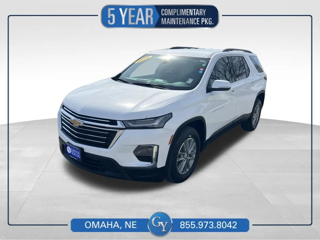 White 2023 Chevrolet Traverse LT for sale in Omaha, NE