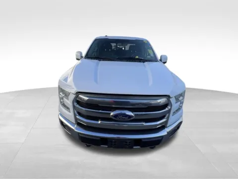 More photos of 2015 Ford F-150 Lariat at Gregg Young Chevrolet of Omaha, NE