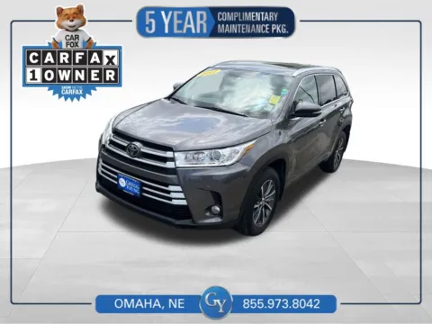 Gray 2017 Toyota Highlander XLE for sale in Omaha, NE