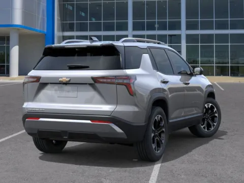 More photos of 2026 Chevrolet Equinox LT at Gregg Young Chevrolet of Omaha, NE