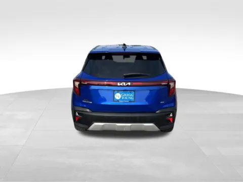 More photos of 2024 Kia Seltos LX at Gregg Young Chevrolet of Omaha, NE