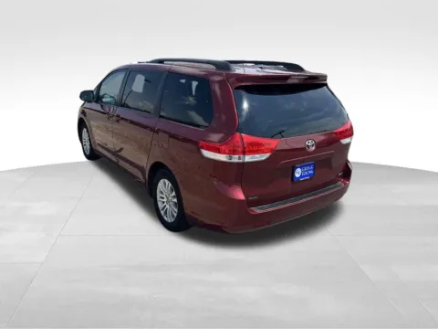 More photos of 2014 Toyota Sienna XLE at Gregg Young Chevrolet of Omaha, NE