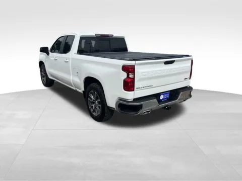 More photos of 2022 Chevrolet Silverado 1500 LT at Gregg Young Chevrolet of Omaha, NE