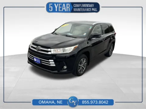 Black 2019 Toyota Highlander XLE for sale in Omaha, NE