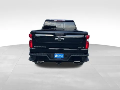 More photos of 2021 Chevrolet Silverado 1500 LT Trail Boss at Gregg Young Chevrolet of Omaha, NE