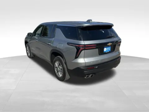 More photos of 2024 Chevrolet Traverse LS at Gregg Young Chevrolet of Omaha, NE
