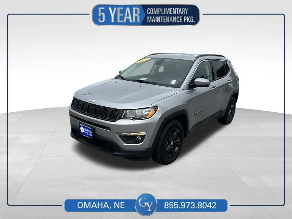 Silver 2018 Jeep Compass Latitude for sale in Omaha, NE