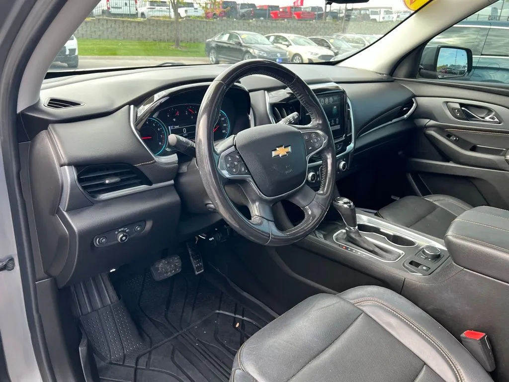2019 Chevrolet Traverse Premier photo 4