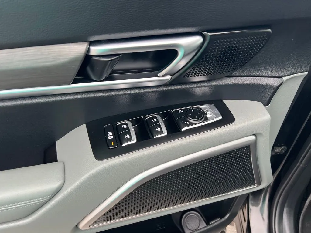 2024 Kia Telluride EX X-Line photo 2