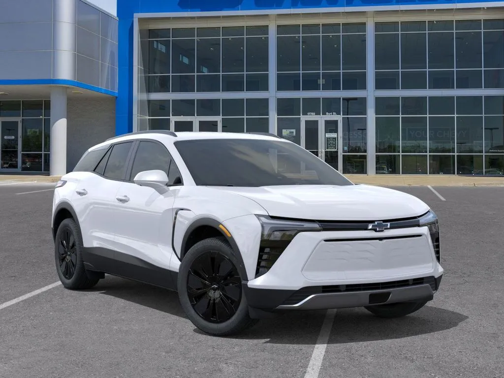 2026 Chevrolet Blazer EV photo 2