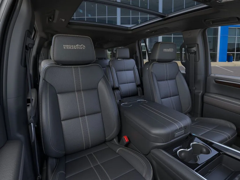 2026 Chevrolet Suburban High Country photo 4