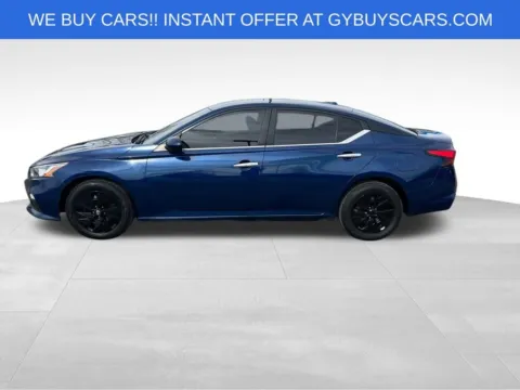 Another view of 2019 Nissan Altima 2.5 S for sale in Omaha, NE at Gregg Young Chevrolet - Omaha