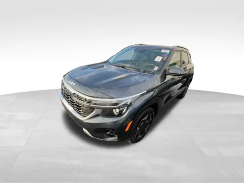 More photos of 2024 Kia Seltos EX at Gregg Young Chevrolet - Omaha, NE