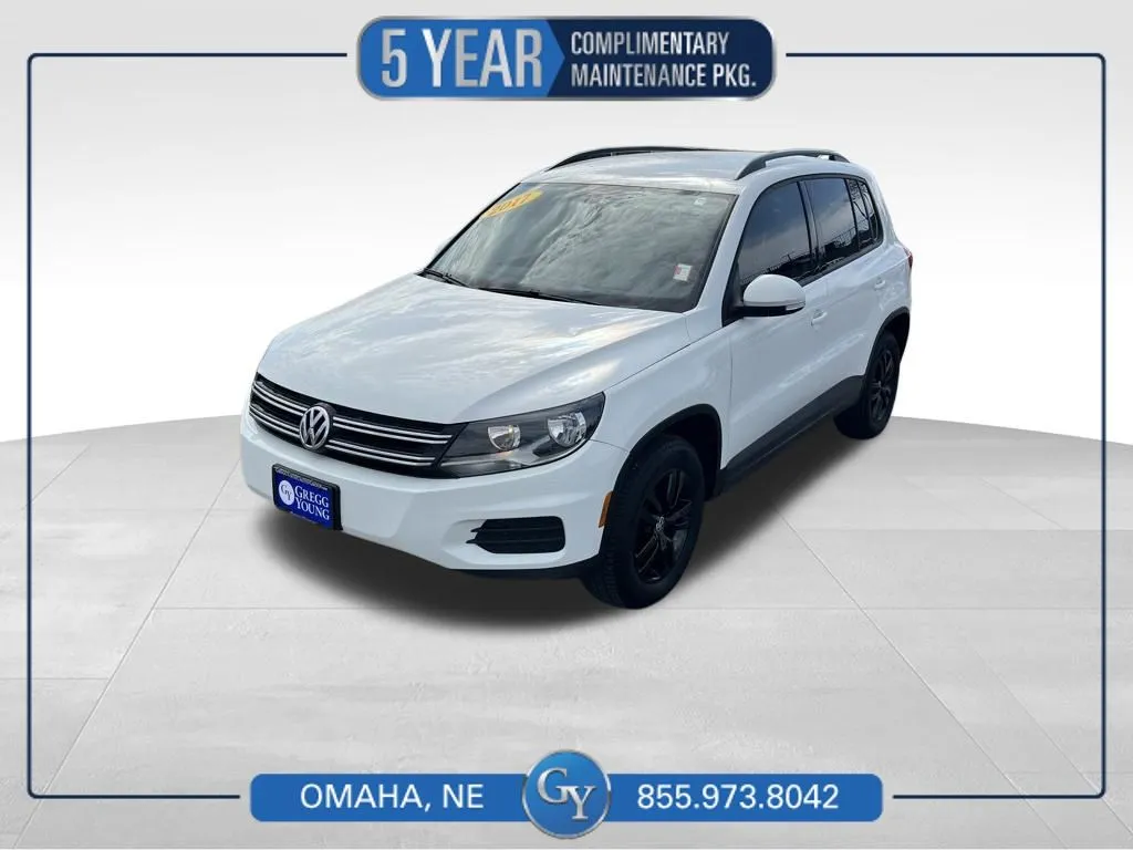 White 2017 Volkswagen Tiguan 2.0T S for sale in Omaha, NE
