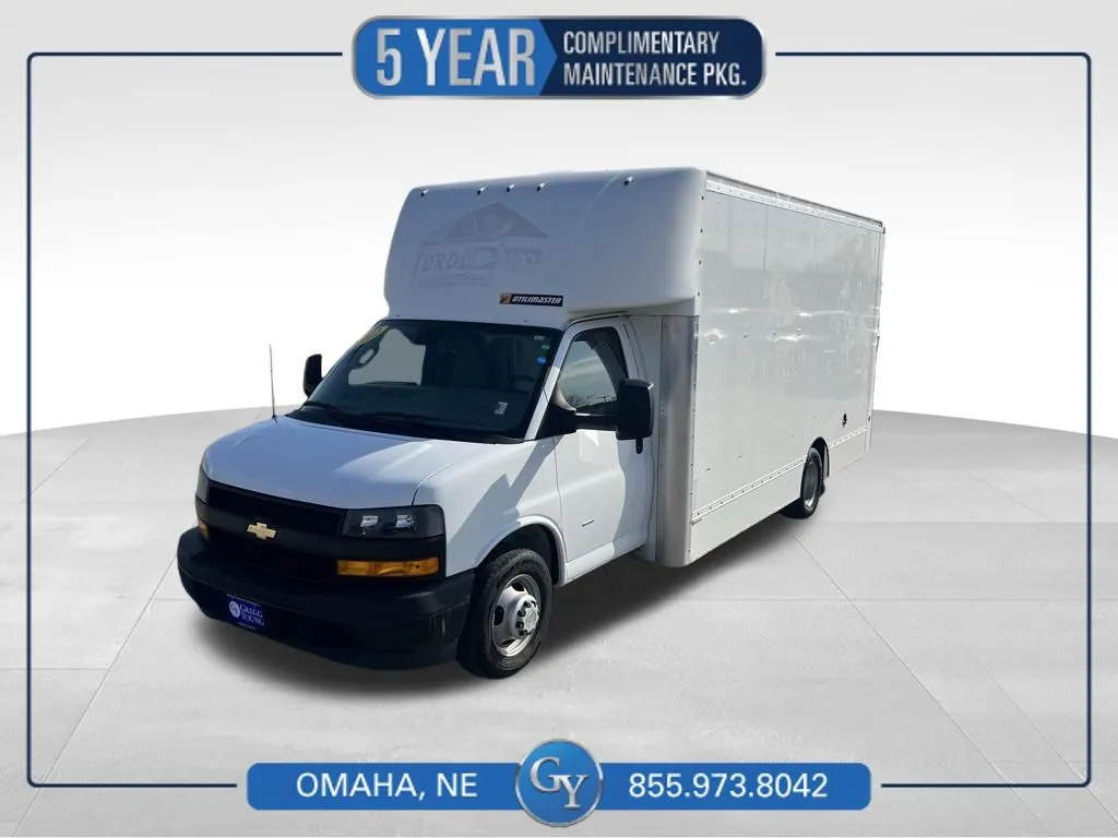 White 2021 Chevrolet Express 3500 Work Van for sale in Omaha, NE