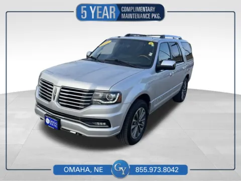 Silver 2017 Lincoln Navigator Select for sale in Omaha, NE