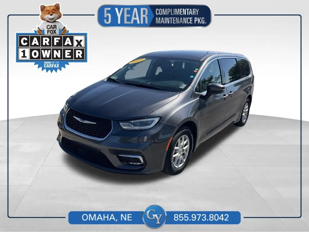 Unknown 2023 Chrysler Pacifica Touring L for sale in Omaha, NE